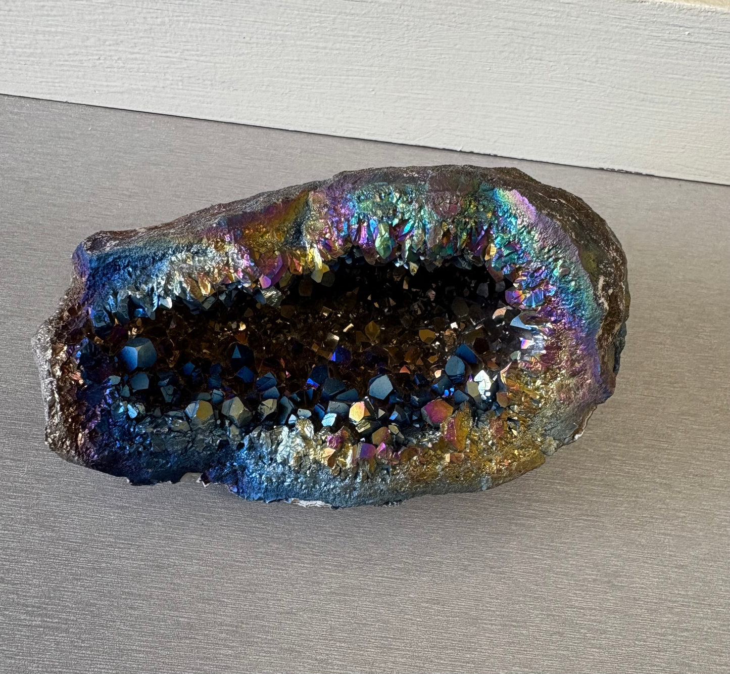 Stones - Crystal Rainbow Titanium Amethyst Cluster